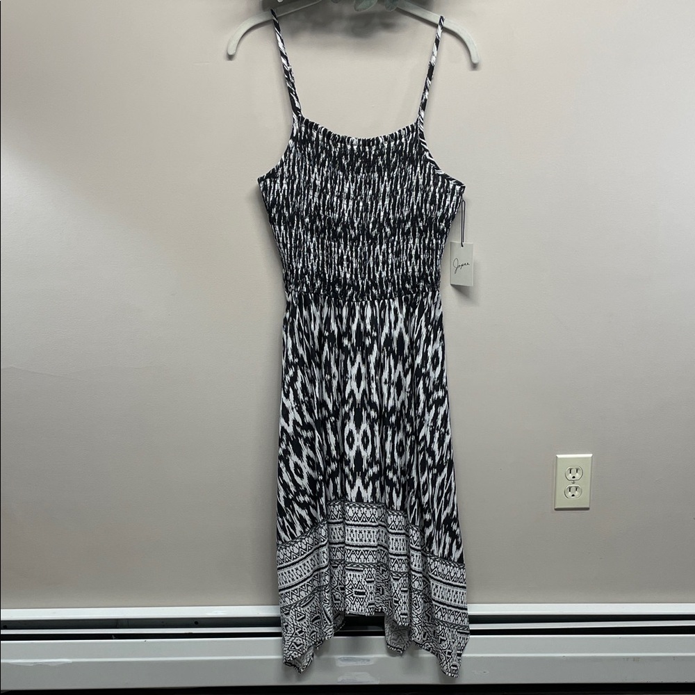 NWT Japna Smocked Spaghetti Strap Handkerchief Hem Black White Print Dress L